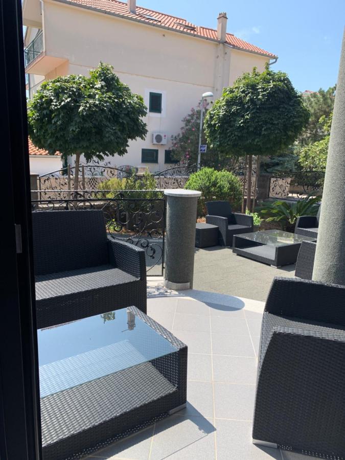 Appartamento La Perla Vodice Esterno foto